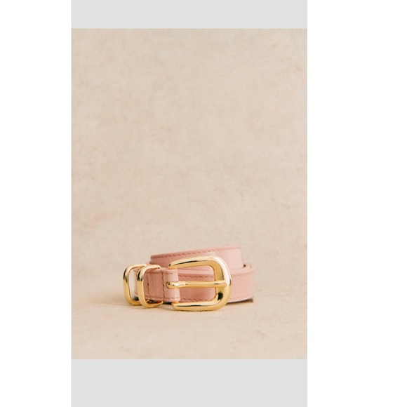 🌿|NWT| Sézane Livie Belt in Patent Light Pink- 95cm - Picture 1 of 14